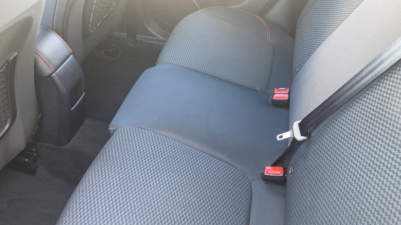 Ford Puma 1.0 EcoBoost Hybrid mHEV ST-Line 5dr Petrol Hatchback